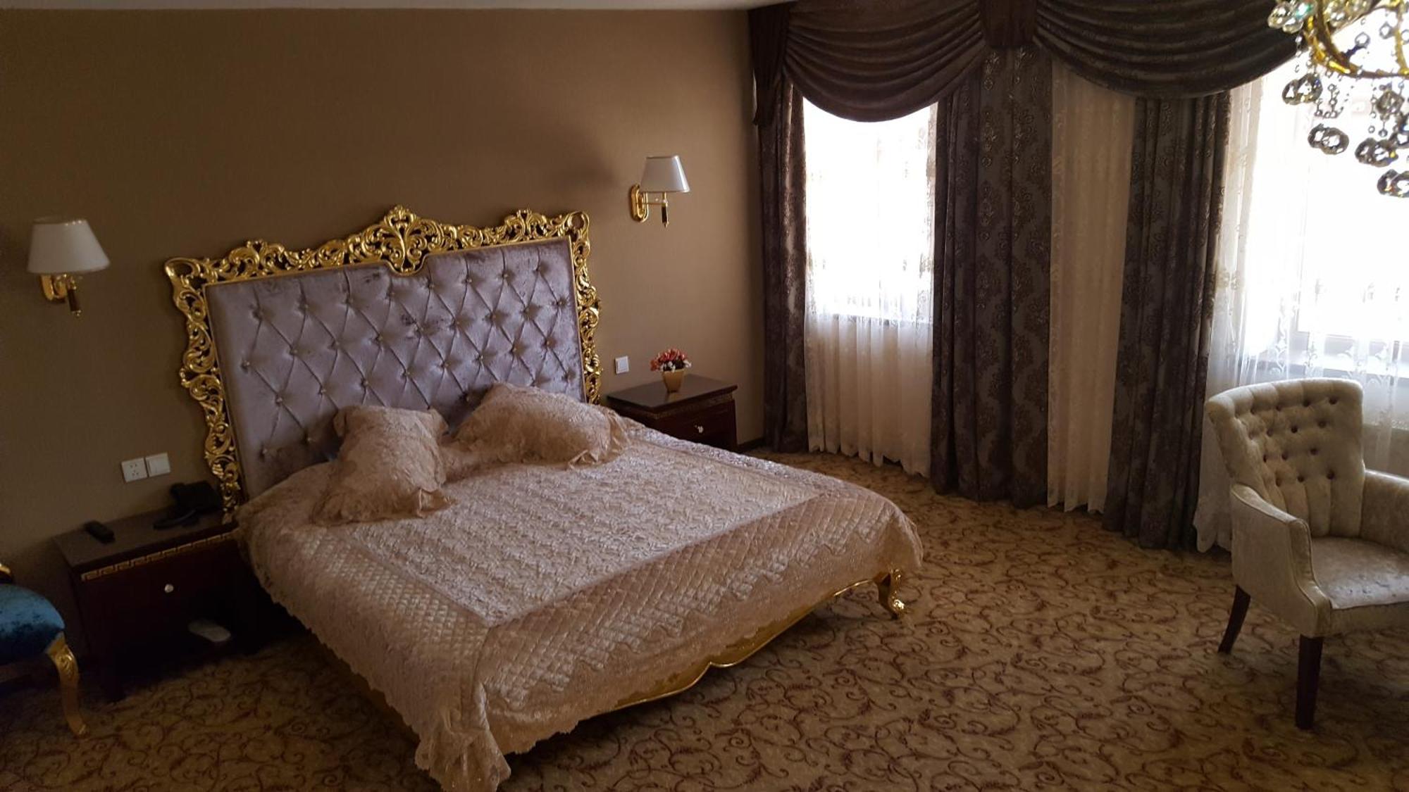Emirhan Hotel Samarkand Exterior foto