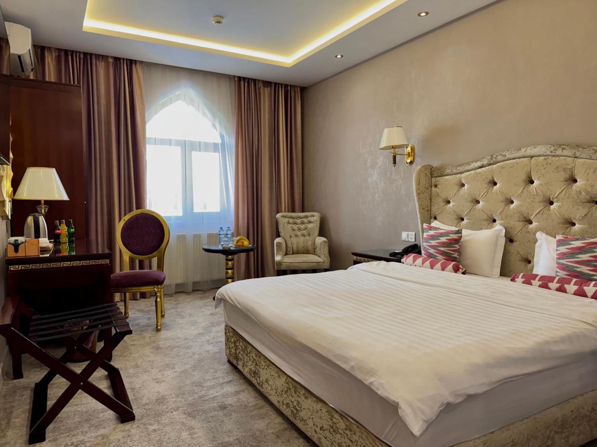 Emirhan Hotel Samarkand Exterior foto