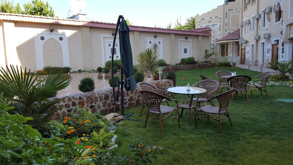 Emirhan Hotel Samarkand Exterior foto